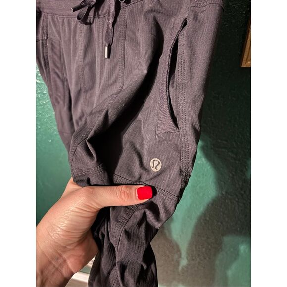 Lululemon Dance Studio Mid-Rise Full Length Pant Jogger Vintage Sz 4 - Picture 2 of 5